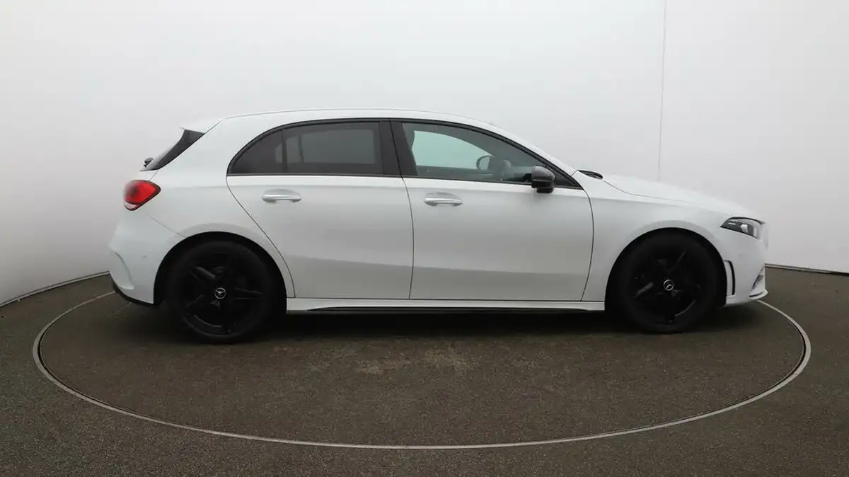 2022-mercedes-benz-a-class-13-a200-amg-line-premium-edition-hatchback-5d-7g-dct-big-8