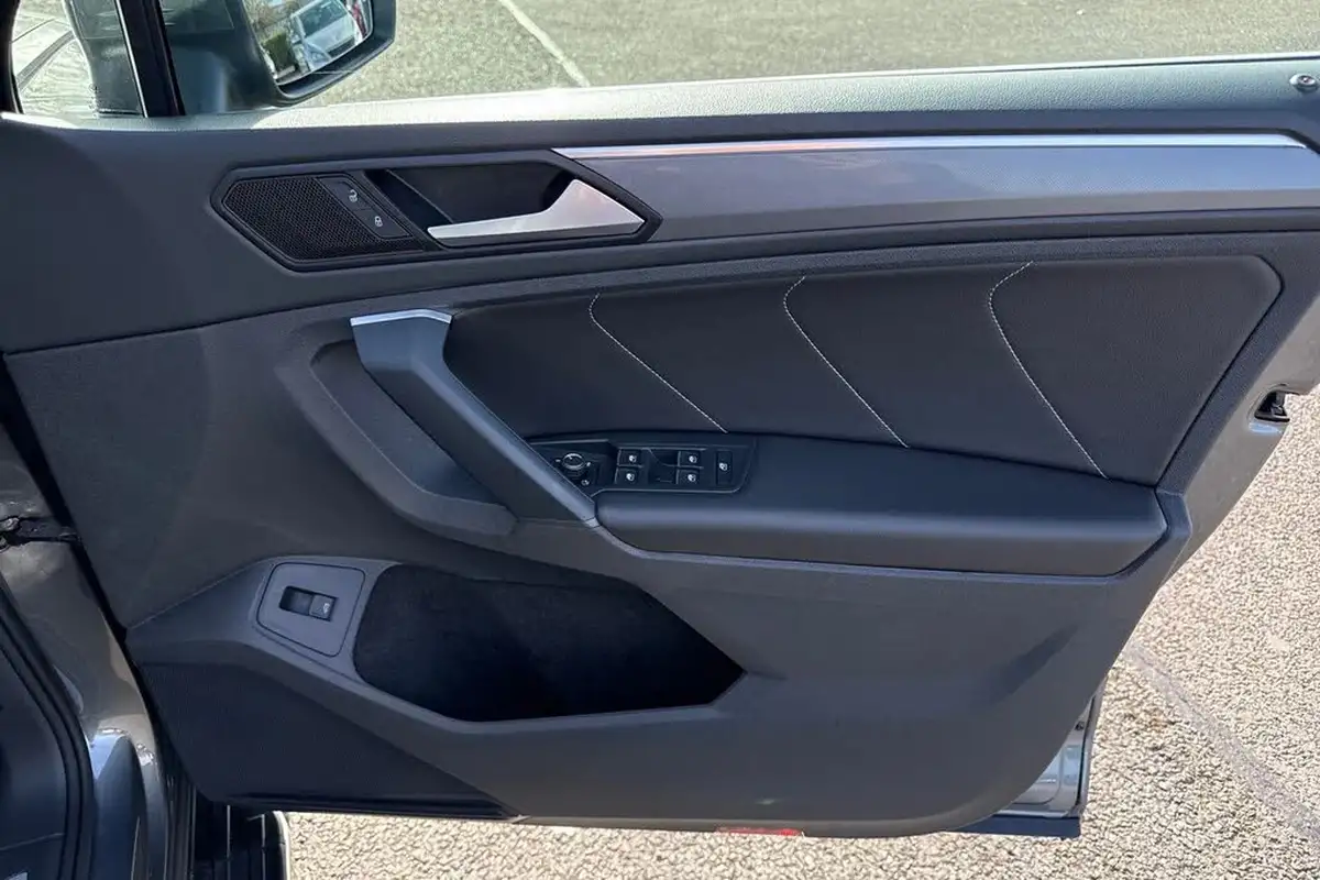 2020-volkswagen-tiguan-20-tsi-sel-190ps-big-20