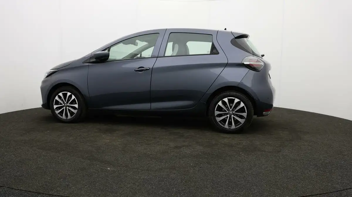 2022-renault-zoe-e-gt-big-63