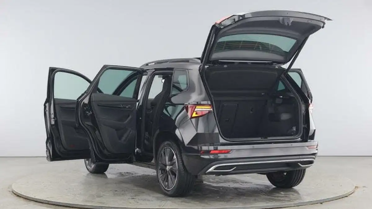 2022-skoda-karoq-15-tsi-sportline-big-10