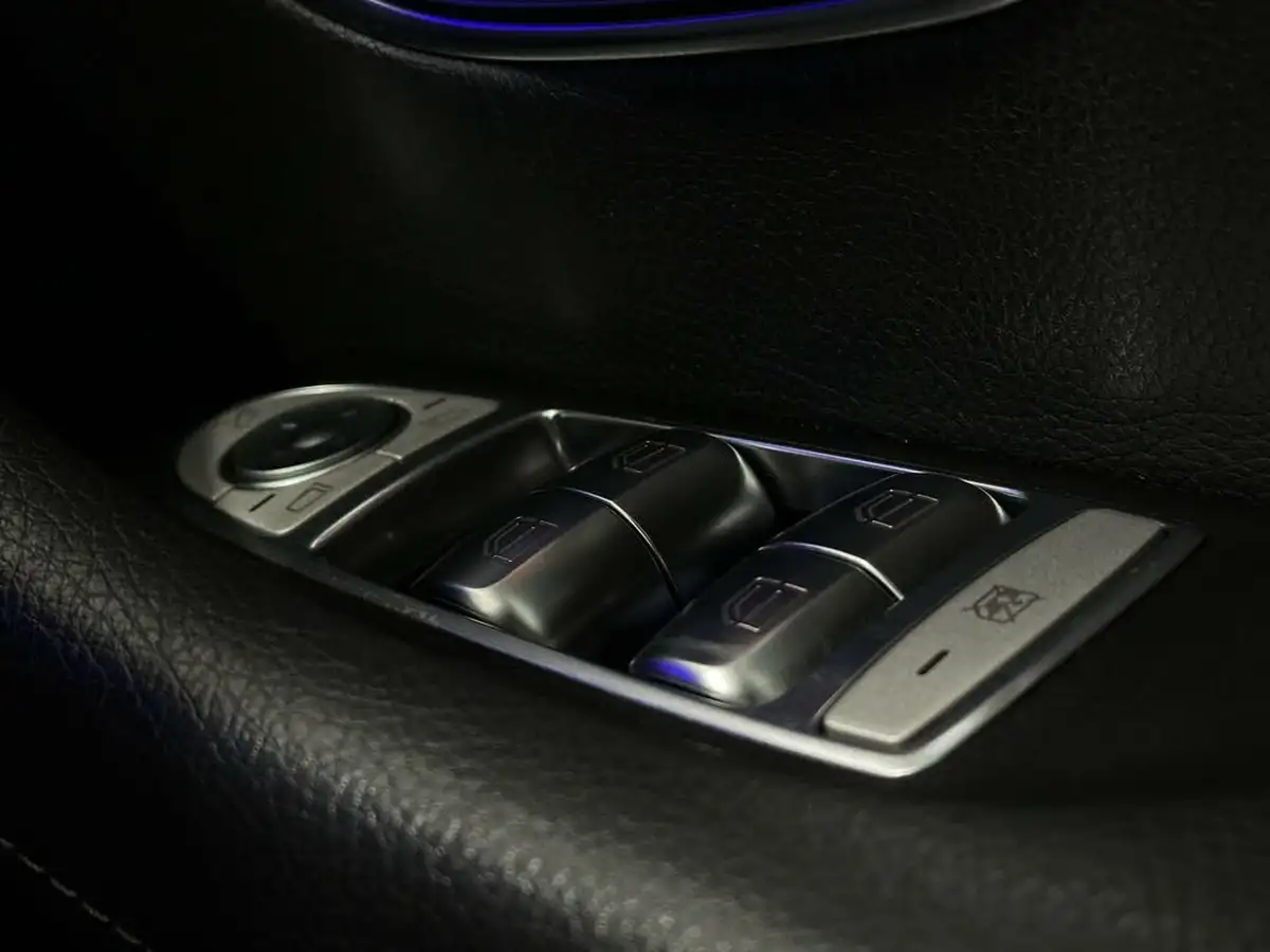 2019-mercedes-benz-e-class-20d-e220d-amg-line-edition-estate-5d-big-16