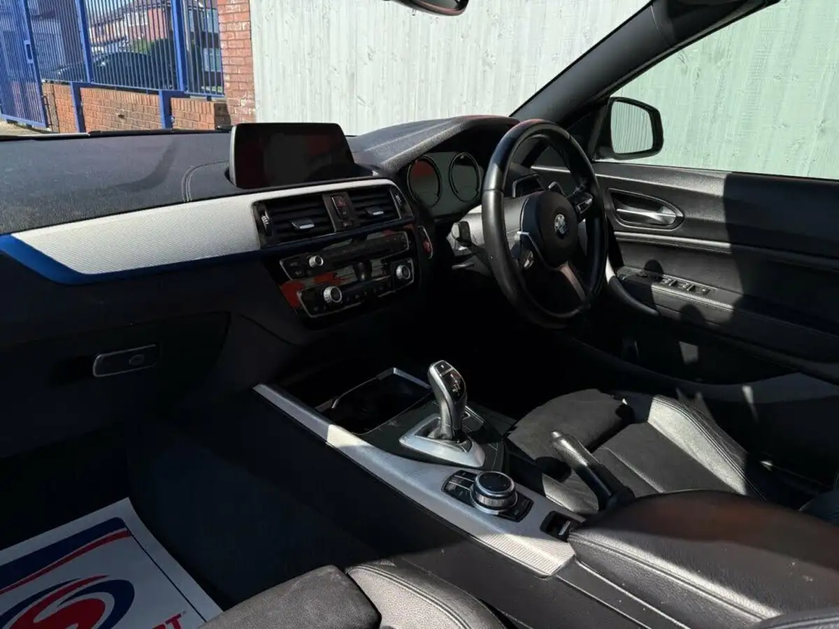 2018-bmw-2-series-30-m240i-convertible-sport-auto-big-47