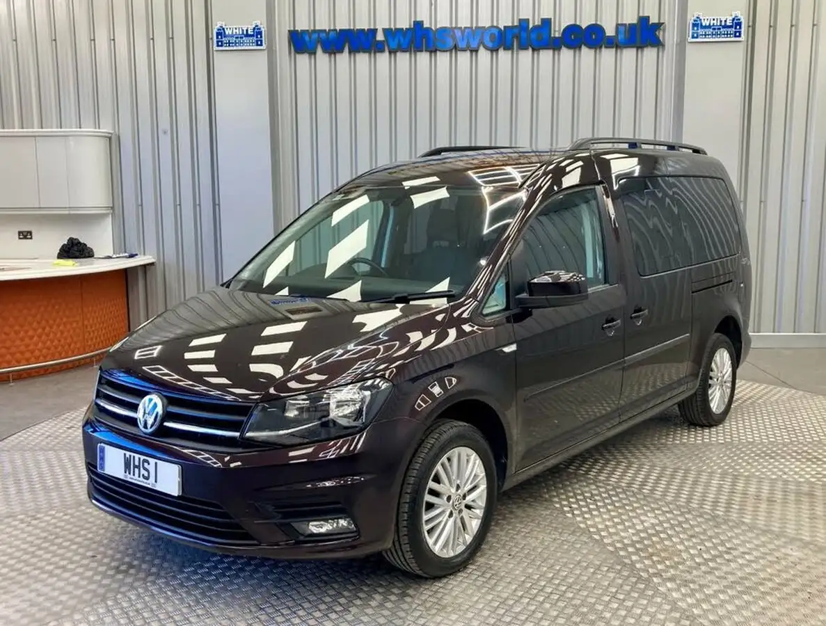 2017-volkswagen-caddy-maxi-20tdi-maxi-102ps-c20-window-van-5-seats-1968cc-big-10