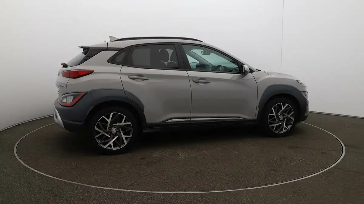 2022-hyundai-kona-16-gdi-premium-big-42