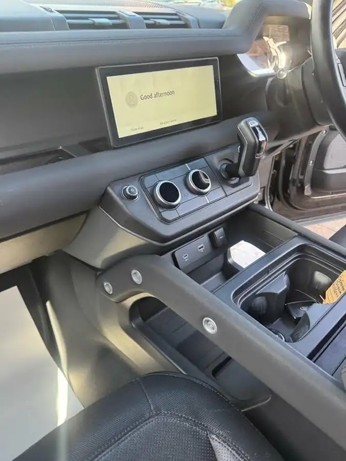 2022-land-rover-90-defender-30-d250-x-dynamic-se-big-9