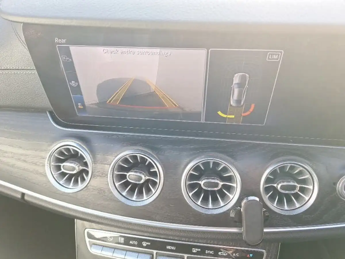 2019-mercedes-benz-e-class-20-e300-amg-line-ss-coupe-plus-big-16