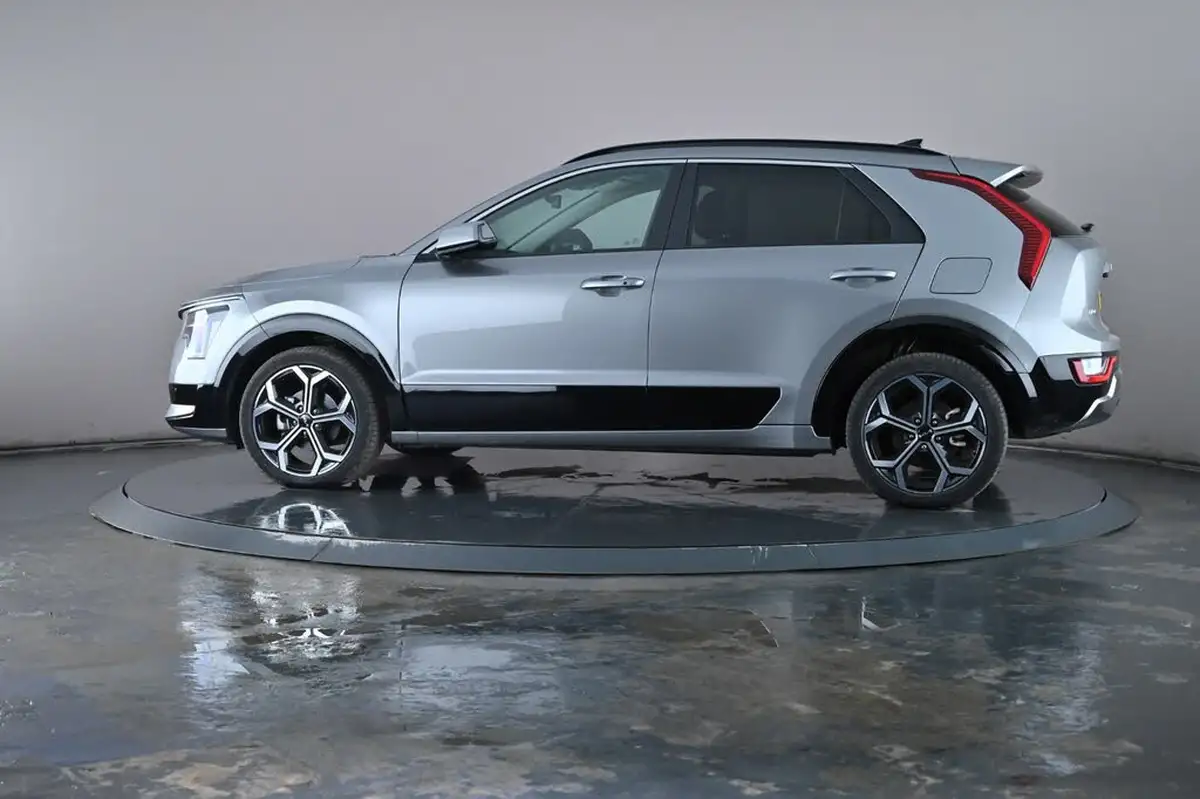 2024-kia-niro-16-gdi-139bhp-hev-132kwh-big-15