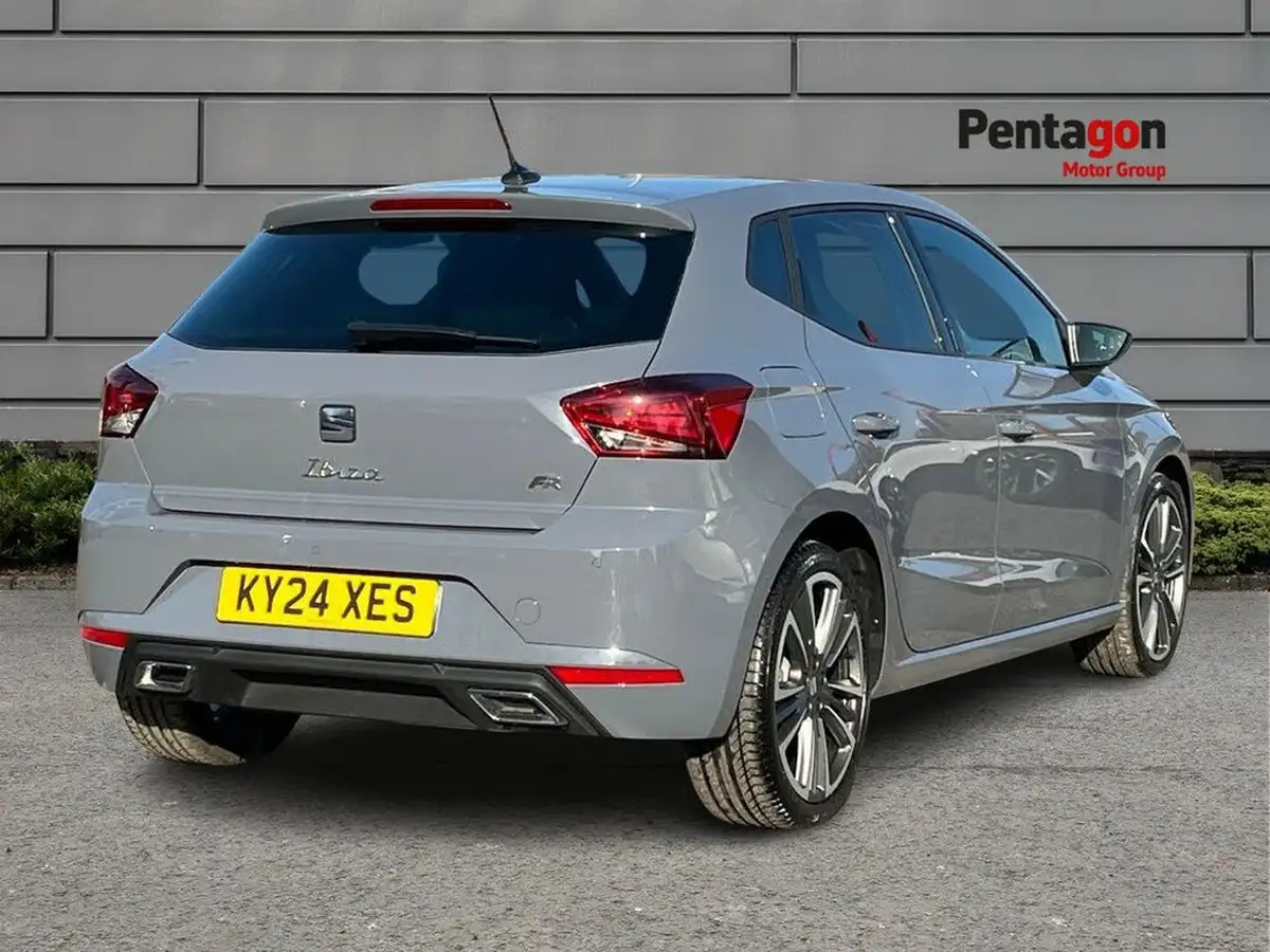2024-seat-ibiza-10-tsi-anniversary-limited-edition-115ps-big-3