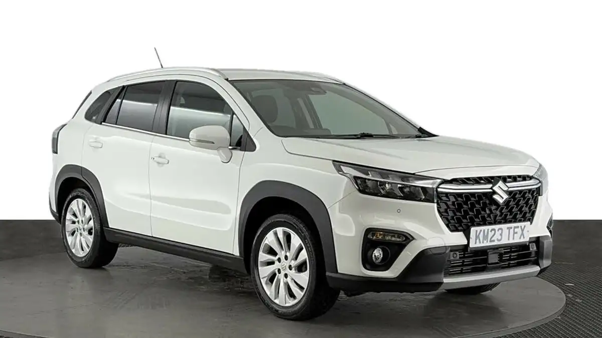 2023-suzuki-s-cross-14-boosterjet-motion-big-1