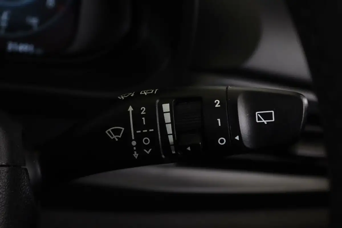 2022-hyundai-bayon-10-t-gdi-se-connect-big-20