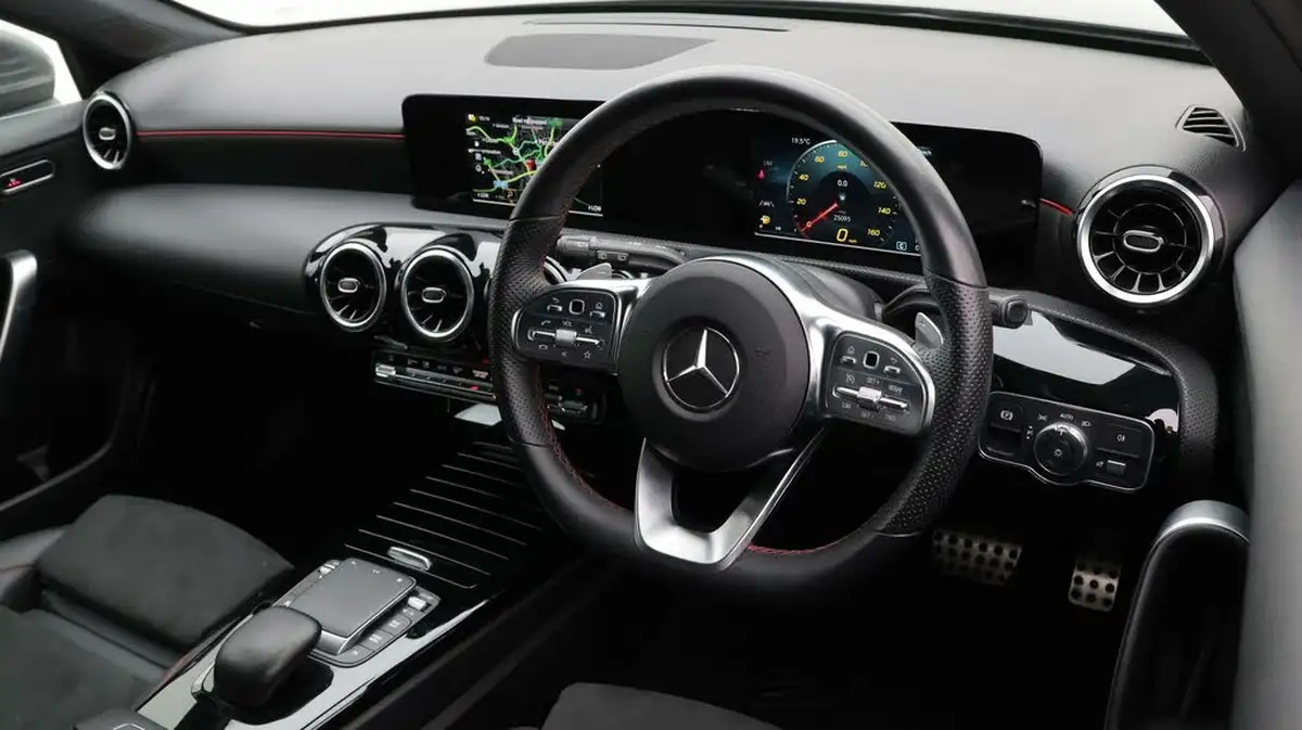 2021-mercedes-benz-a-class-13-a180-amg-line-hatchback-5d-7g-dct-big-9