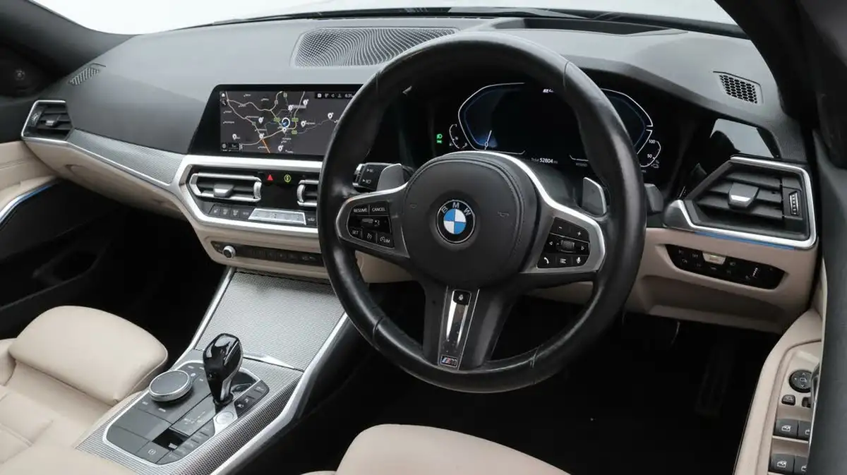 2021-bmw-3-series-20-330e-m-sport-touring-5d-big-9