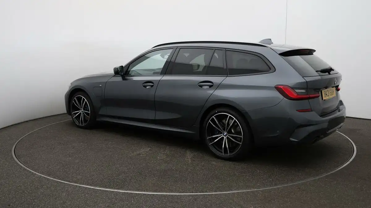 2021-bmw-3-series-20-330e-m-sport-touring-5d-big-55
