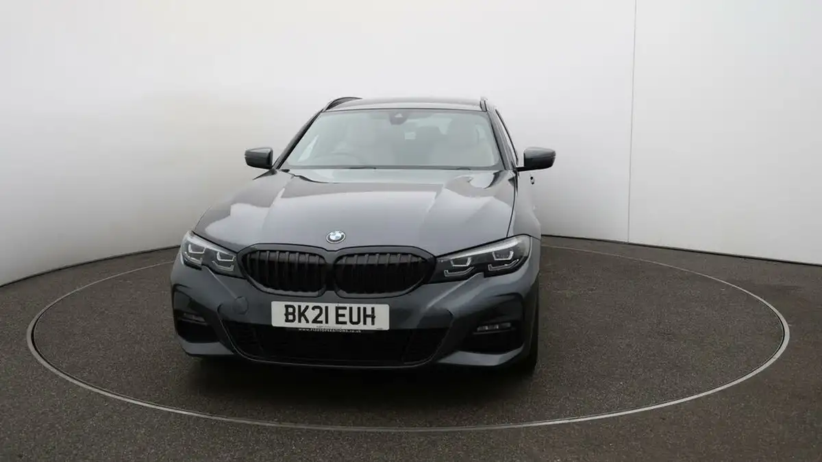 2021-bmw-3-series-20-330e-m-sport-touring-5d-big-31