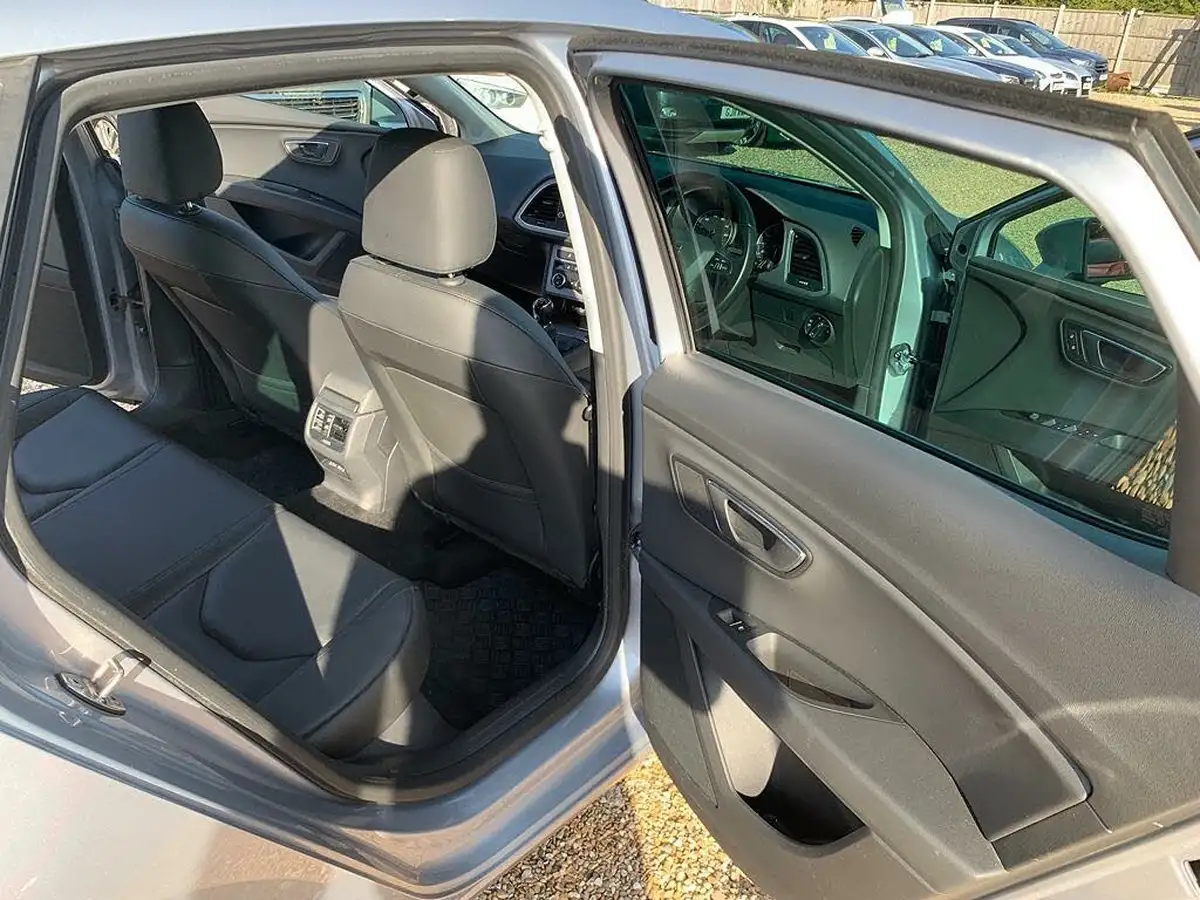 2019-seat-leon-15-tsi-evo-xcellence-130ps-ss-hatchback-big-40