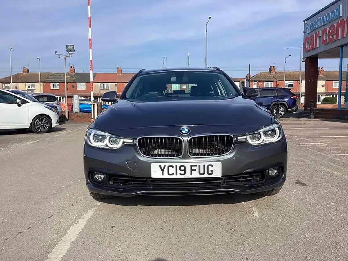 2018-bmw-3-series-15-318i-se-touring-5d-auto-big-22