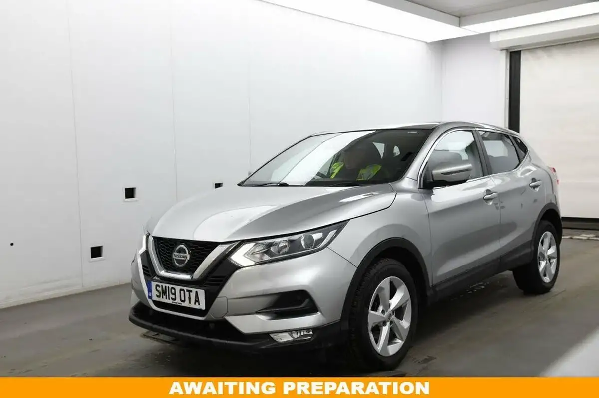 2019-nissan-qashqai-13-dig-t-acenta-premium-160ps-big-1