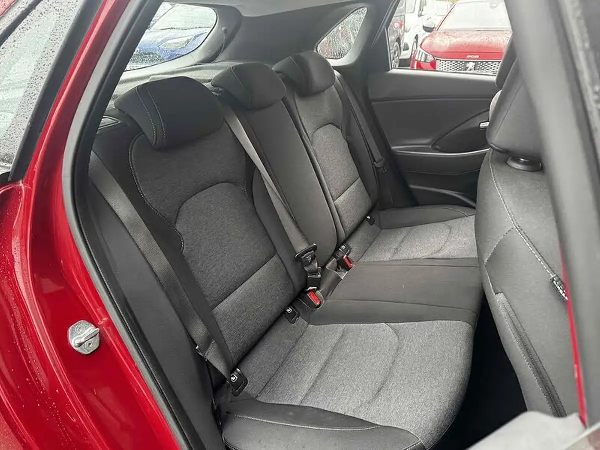 2023-hyundai-i30-10-t-gdi-se-connect-hatchback-big-23