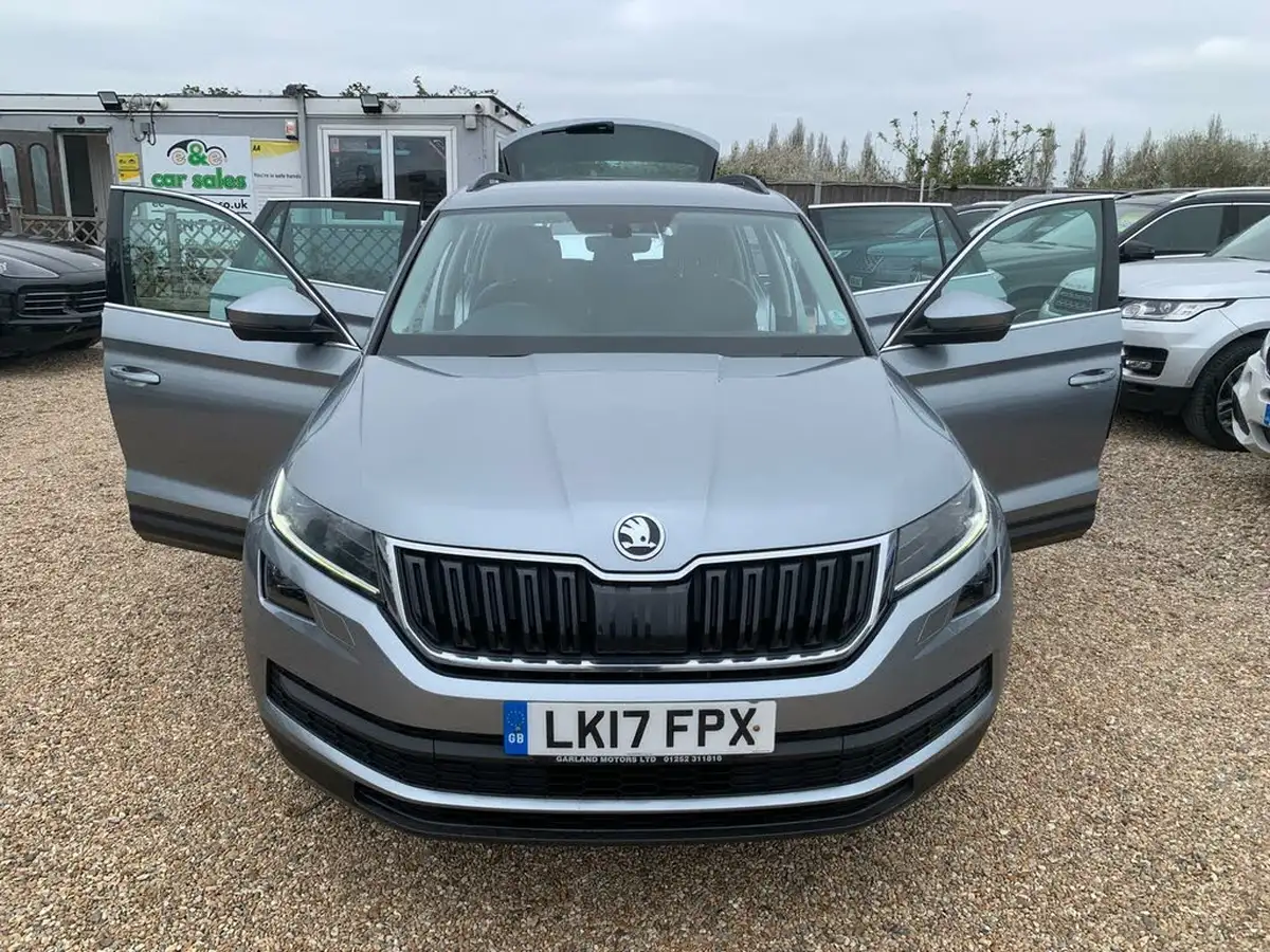 2017-skoda-kodiaq-20tdi-se-l-150ps-4x4-5-seatsss-dsg-big-61