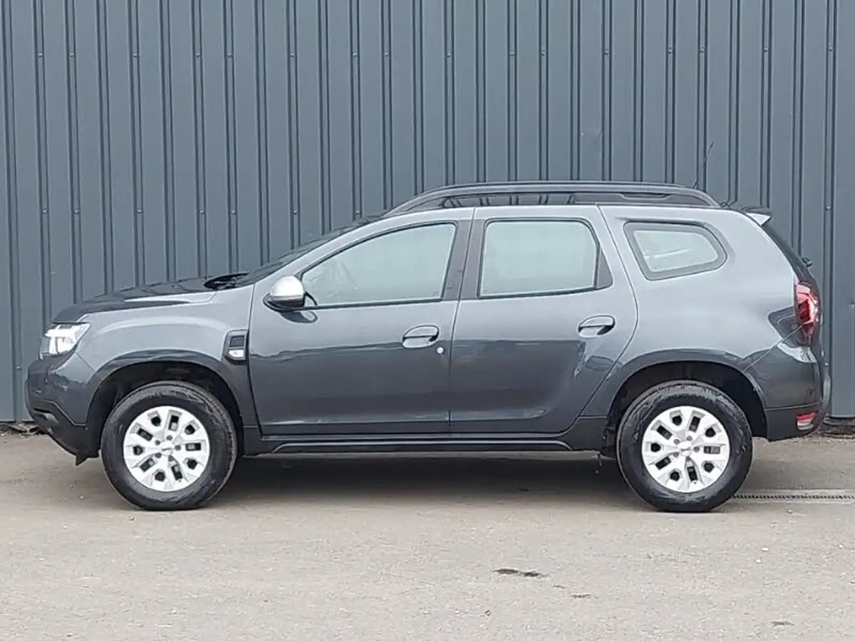 2023-dacia-duster-13-tce-expression-130bhp-station-wagon-5d-big-3
