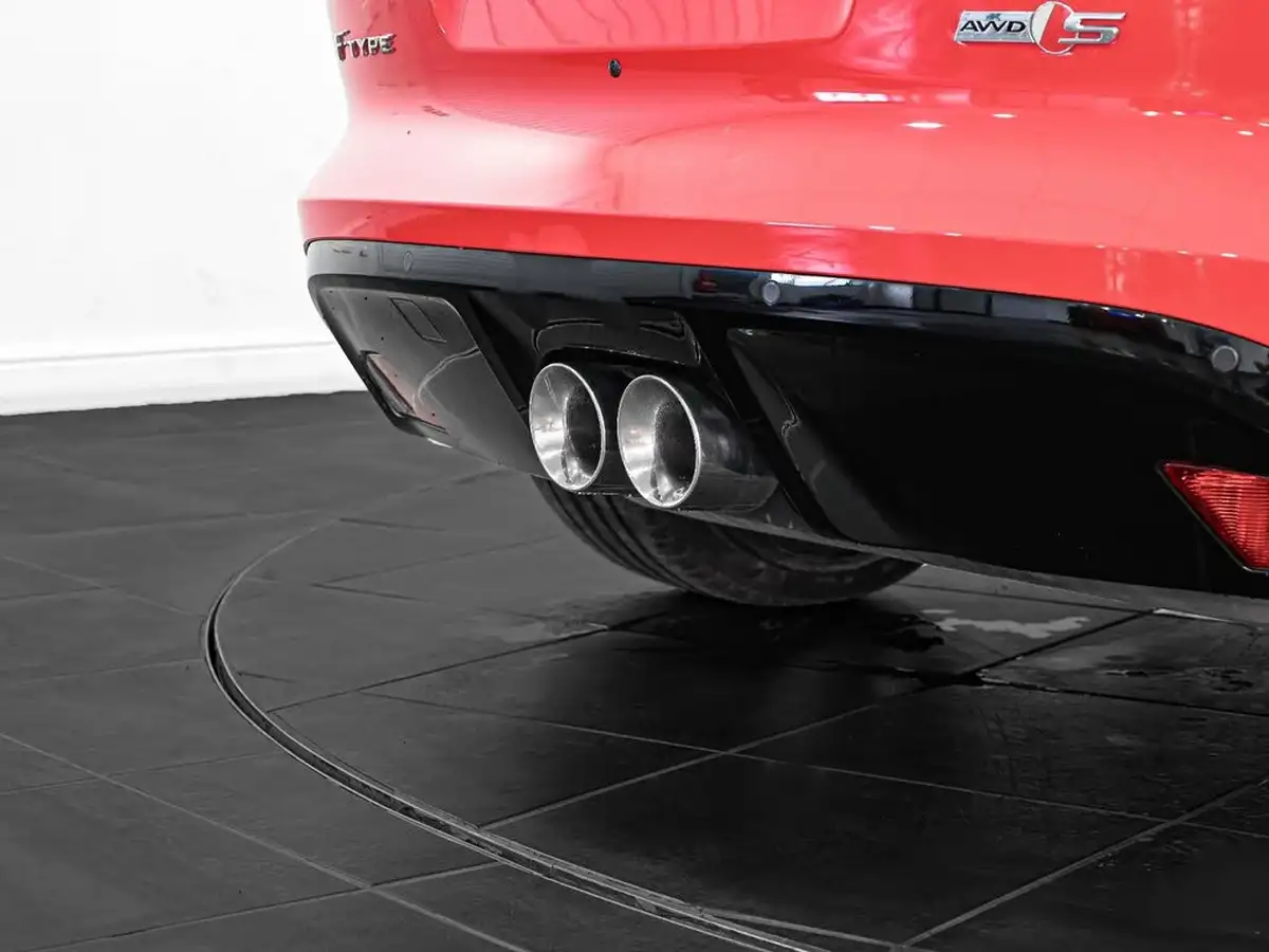 2015-jaguar-f-type-30-s-coupe-awd-quickshift-big-25