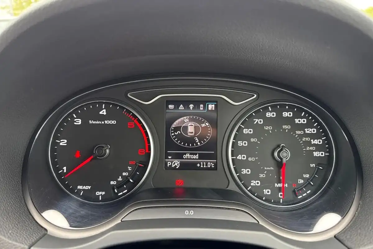 2019-audi-a3-16-30-tdi-s-line-ss-sportback-5d-tronic-big-44