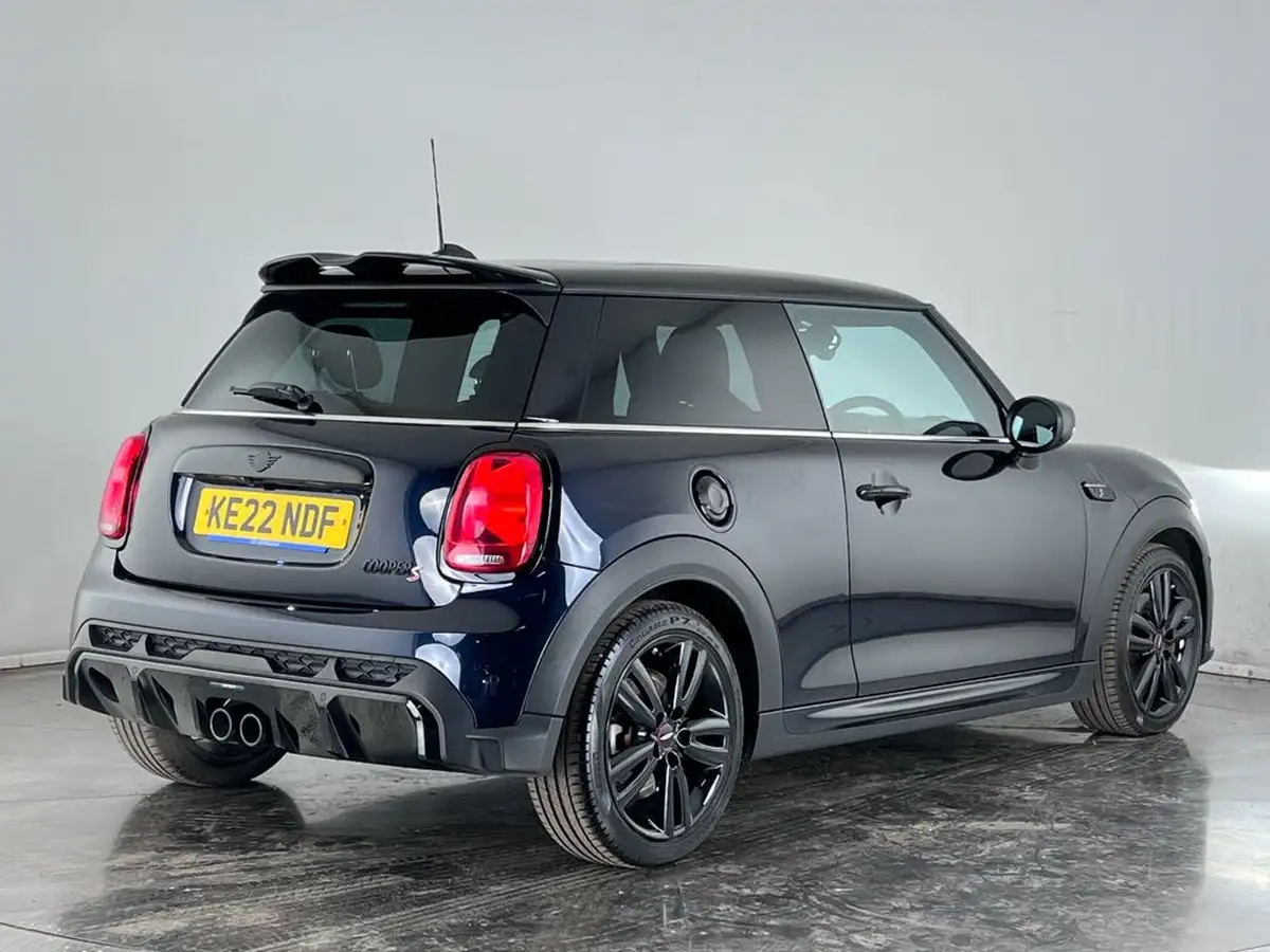 2022-mini-cooper-20-cooper-s-sport-premium-hatchback-3d-auto-big-3