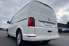 2024-volkswagen-transporter-small-6