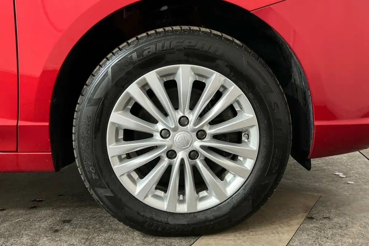 2020-mg-mg5-e-exclusive-ev-big-10