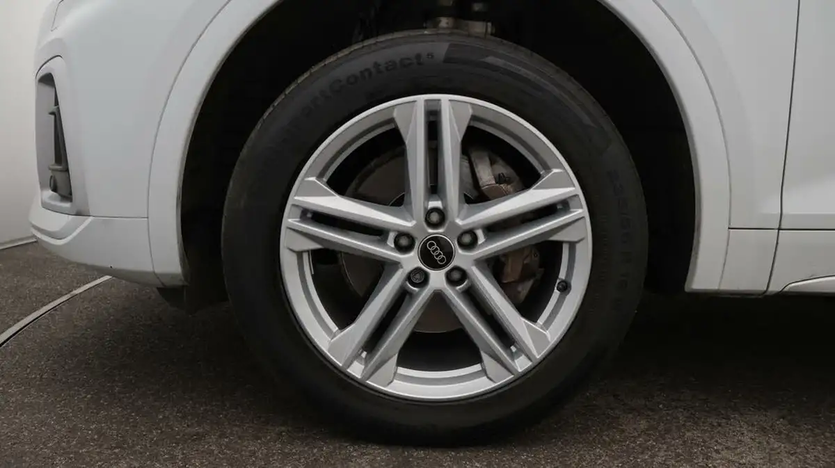 2022-audi-q5-20-45-tfsi-s-line-sportback-big-18