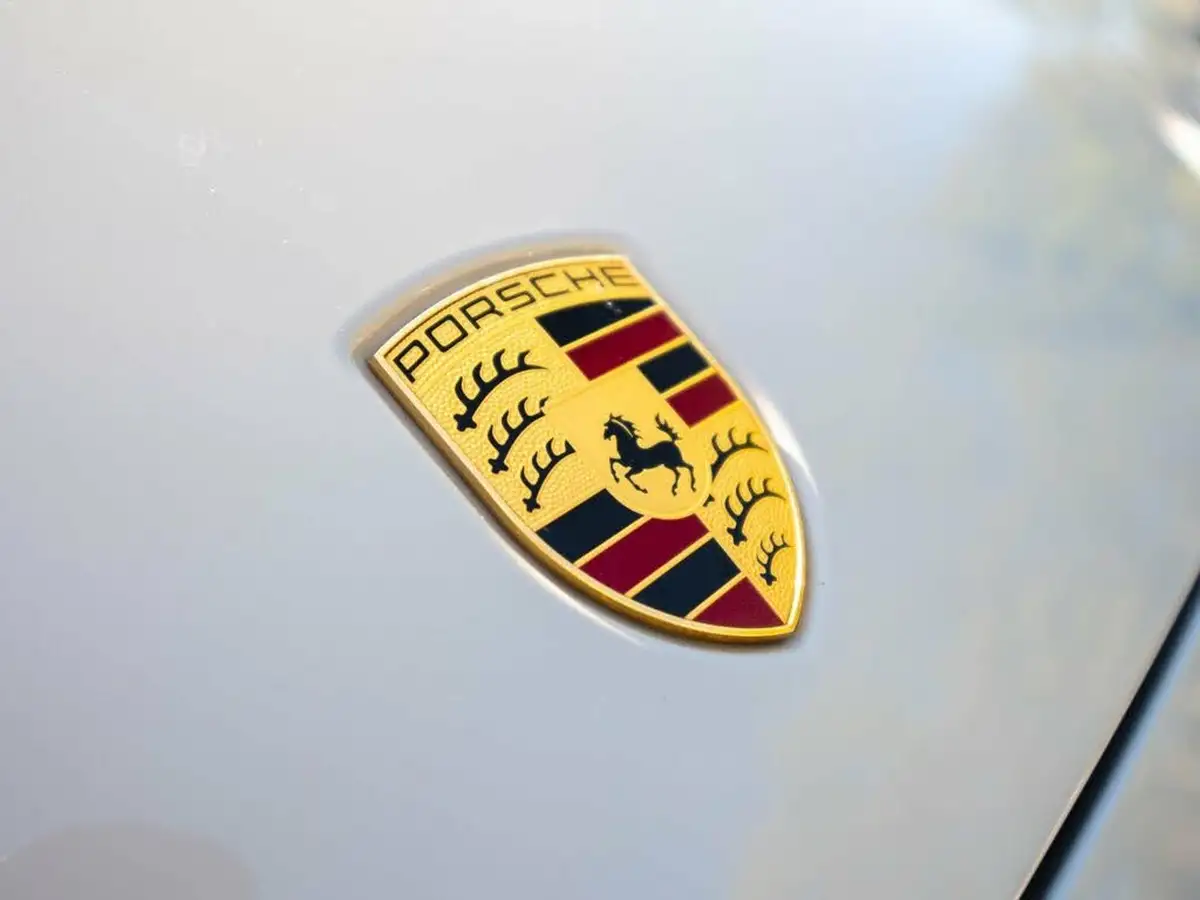 2021-porsche-cayenne-29-v6-s-coupe-big-14