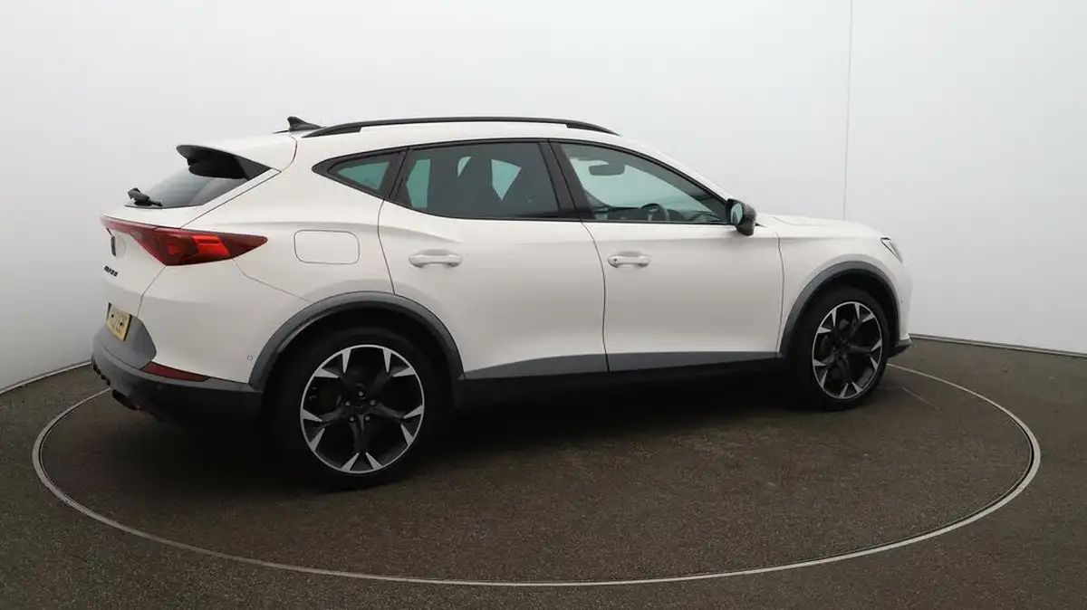 2022-cupra-formentor-14-e-hybrid-vz1-big-43