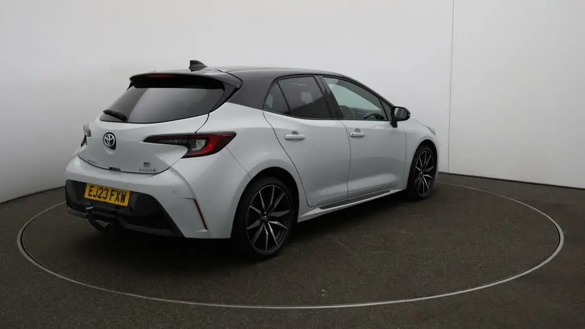 2023-toyota-corolla-18-vvt-i-gr-sport-138bhp-hatchback-big-47