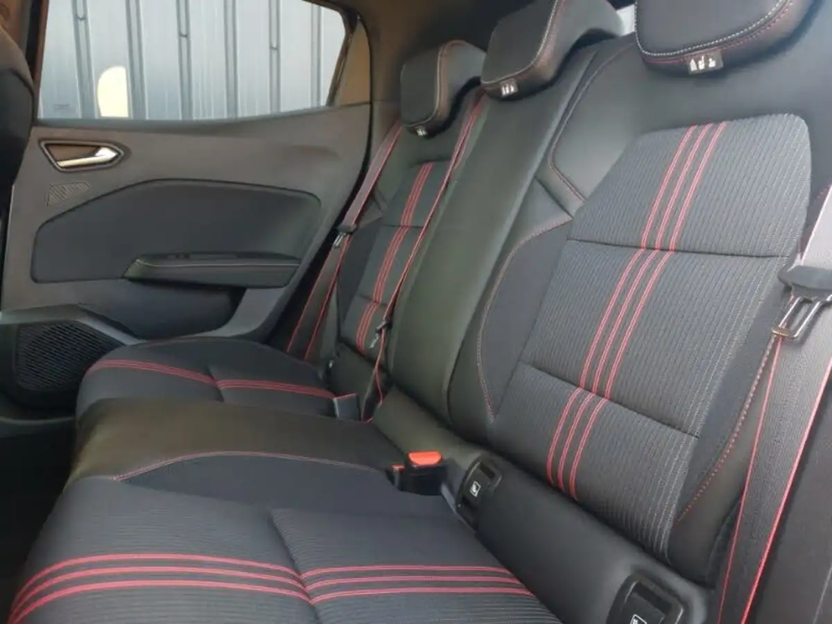 2022-renault-clio-10-tce-rs-line-rs-line-big-5