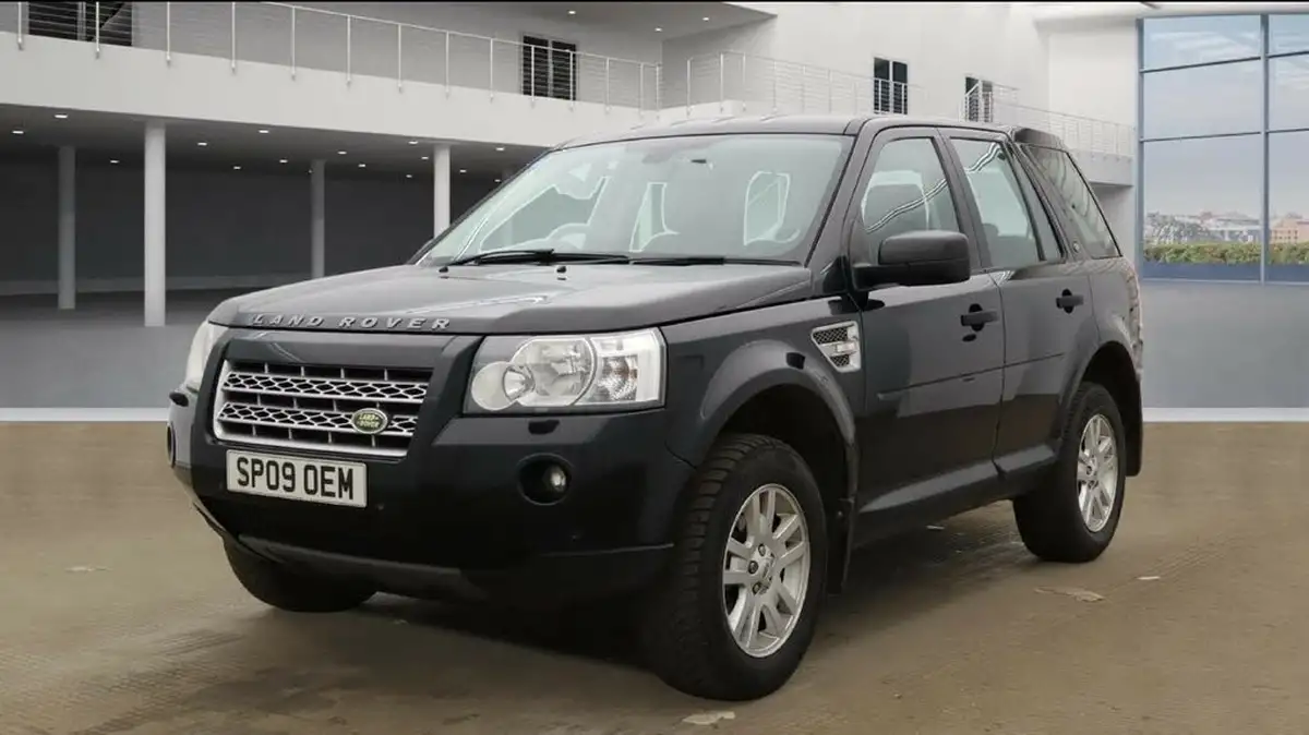 2009-land-rover-freelander-2-22td-xs-5d-big-1