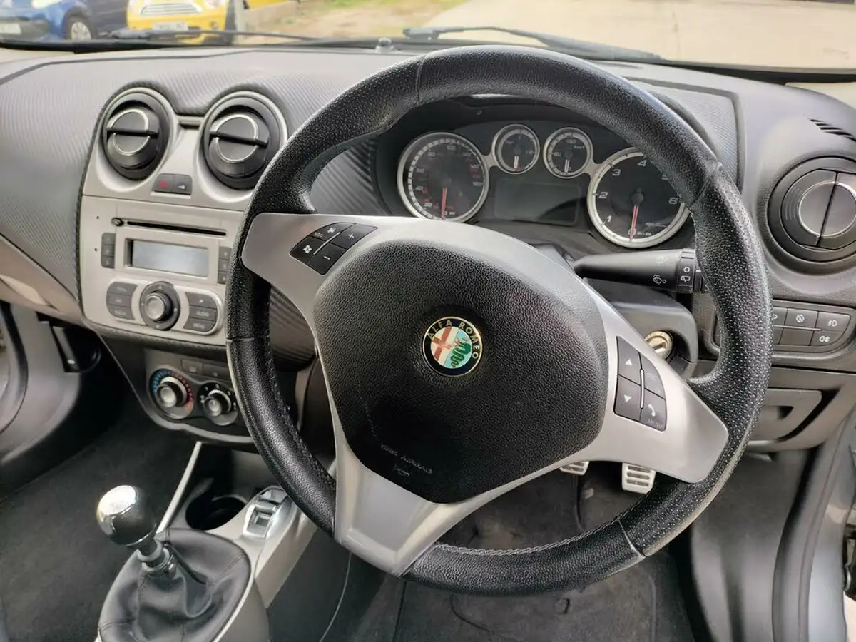 2012-alfa-romeo-mito-16td-veloce-big-42