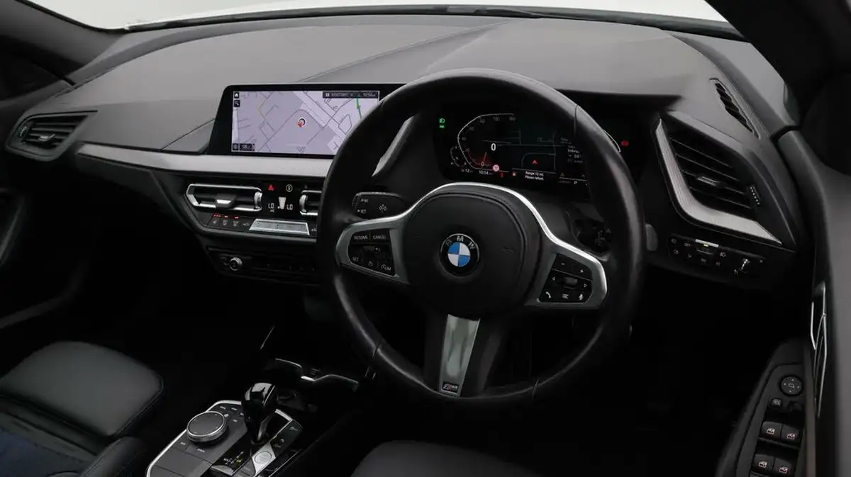 2022-bmw-2-series-15-218i-sport-lcp-coupe-4d-dct-big-9