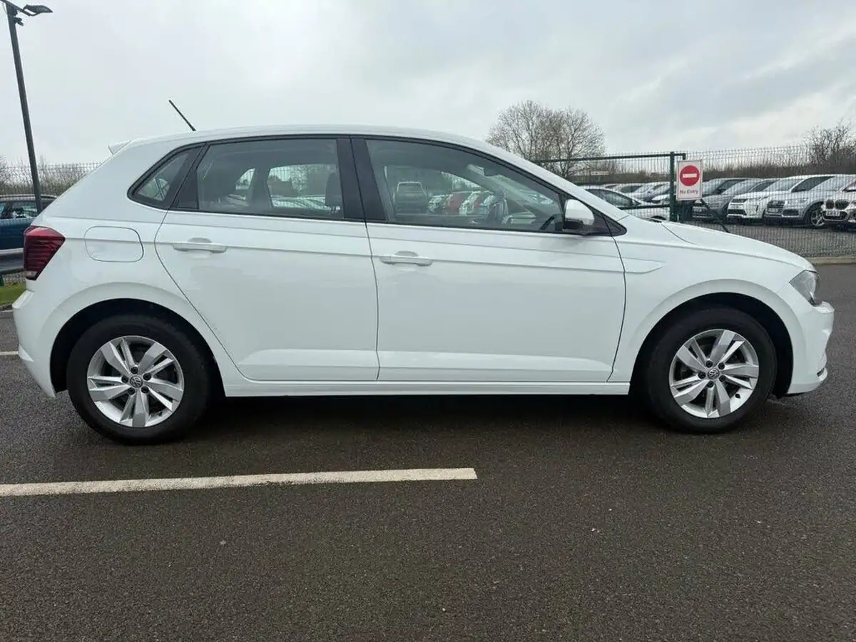 2019-volkswagen-polo-10-tsi-se-tech-edition-big-6