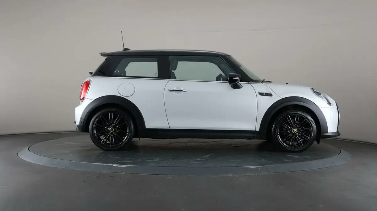 2022-mini-cooper-e-cooper-s-2-big-54