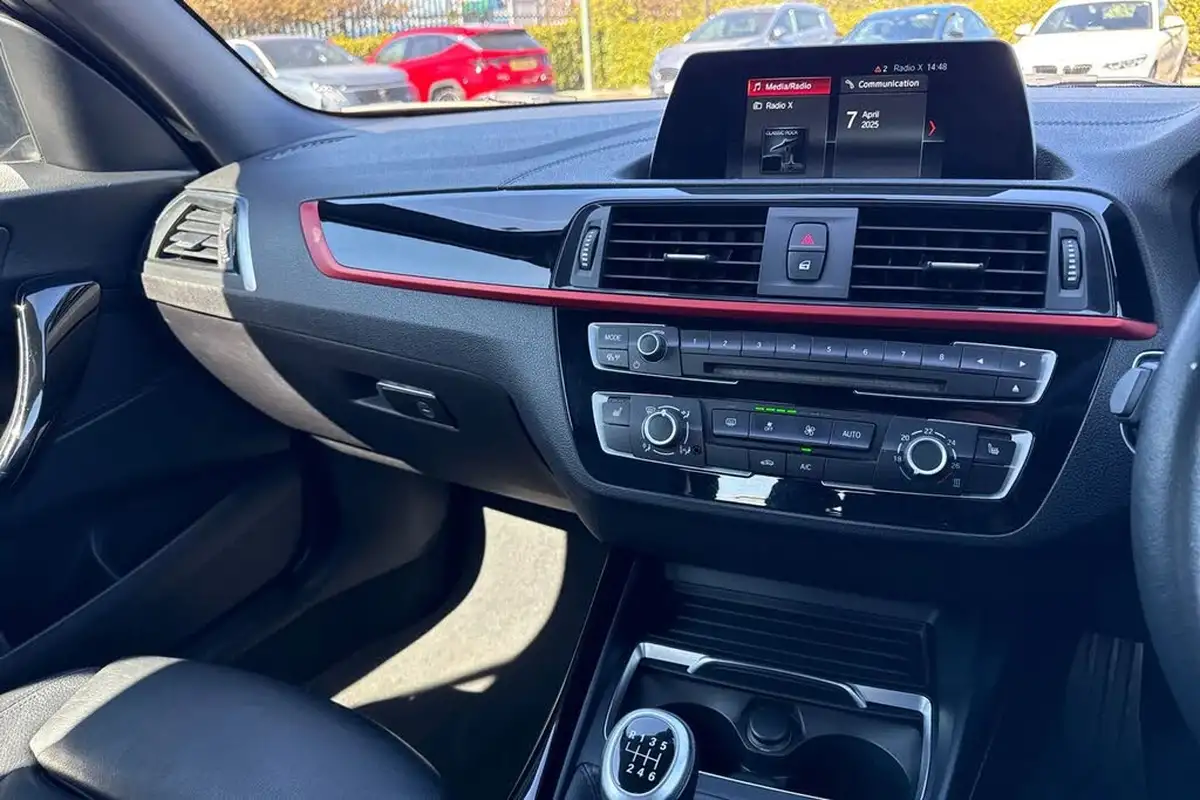 2018-bmw-2-series-20td-218d-sport-150bhp-convertible-2d-big-44