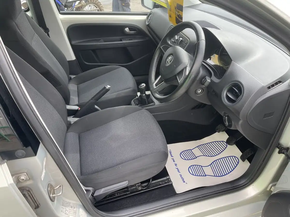 2015-skoda-citigo-10-elegance-60ps-greentech-5d-big-10
