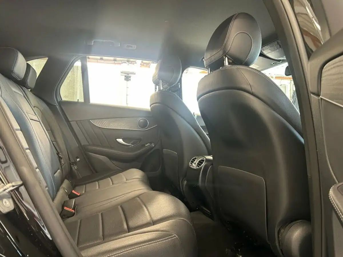 2018-mercedes-benz-glc-class-21d-glc220d-amg-line-ss-station-wagon-5d-big-19
