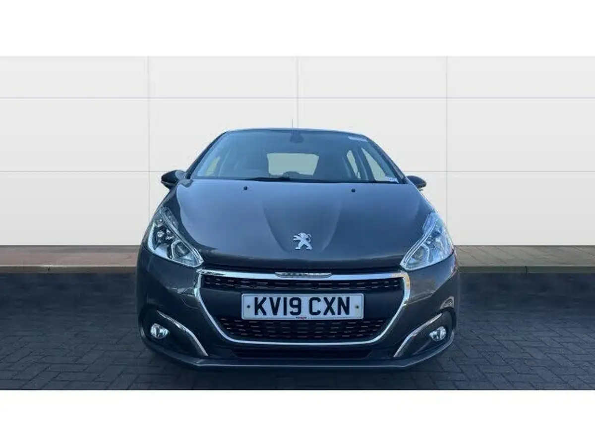 2019-peugeot-208-12-puretech-signature-big-2