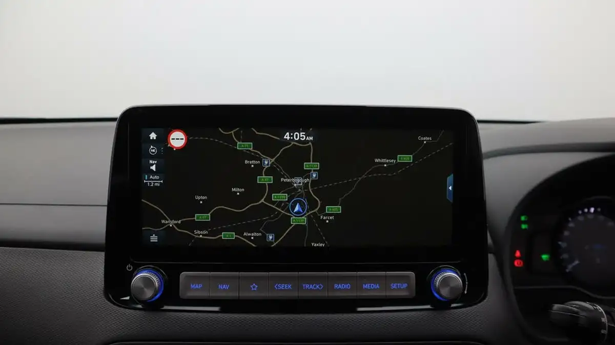 2020-hyundai-kona-e-premium-204ps-big-11