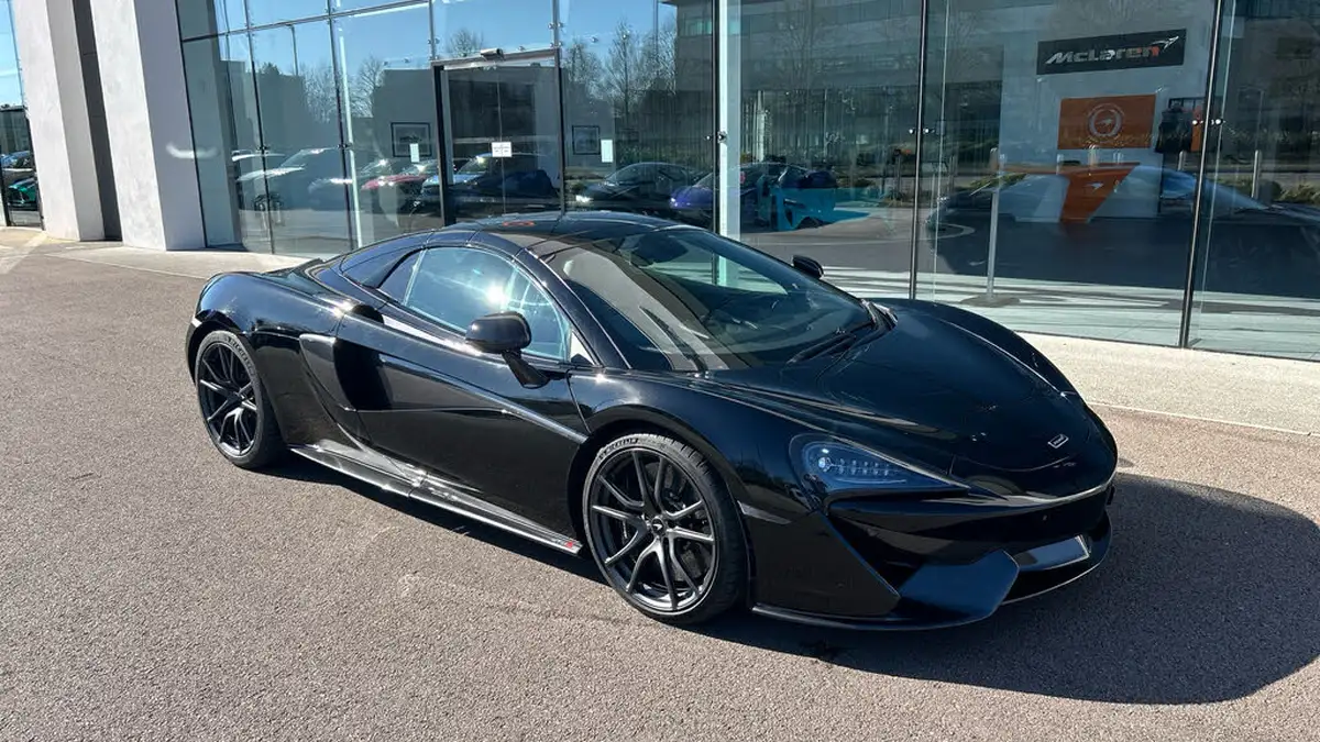 2019-mclaren-570s-38-coupe-big-22