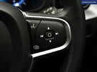 2021-volvo-xc60-20-b5-momentum-small-31