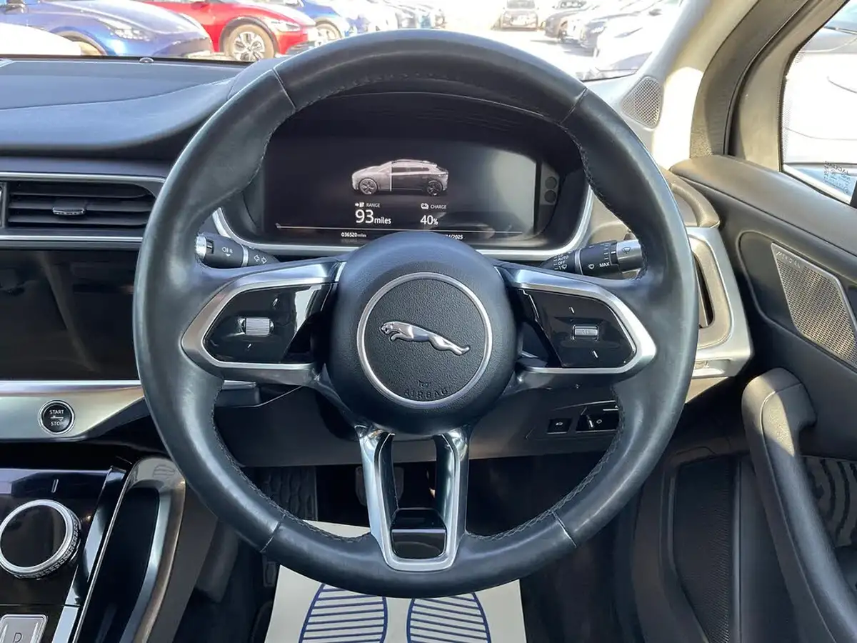 2019-jaguar-i-pace-ev400-s-big-11