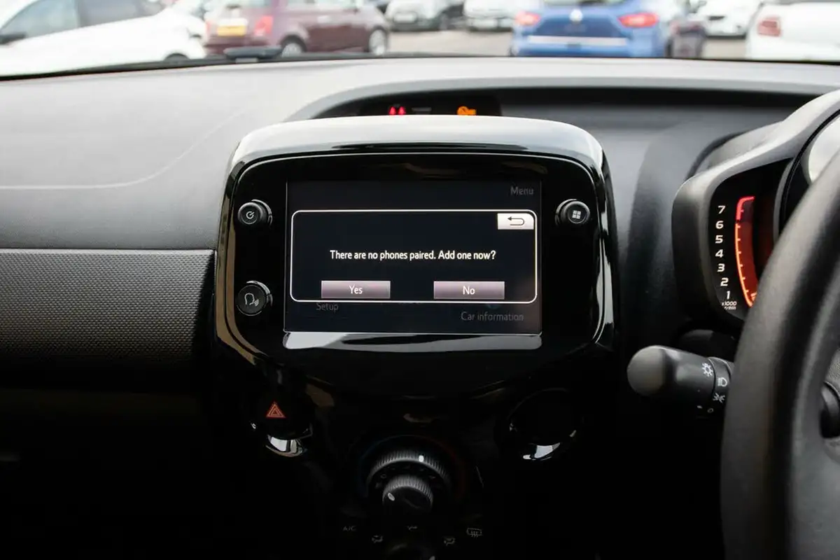 2021-citroen-c1-10-vti-shine-5d-big-24