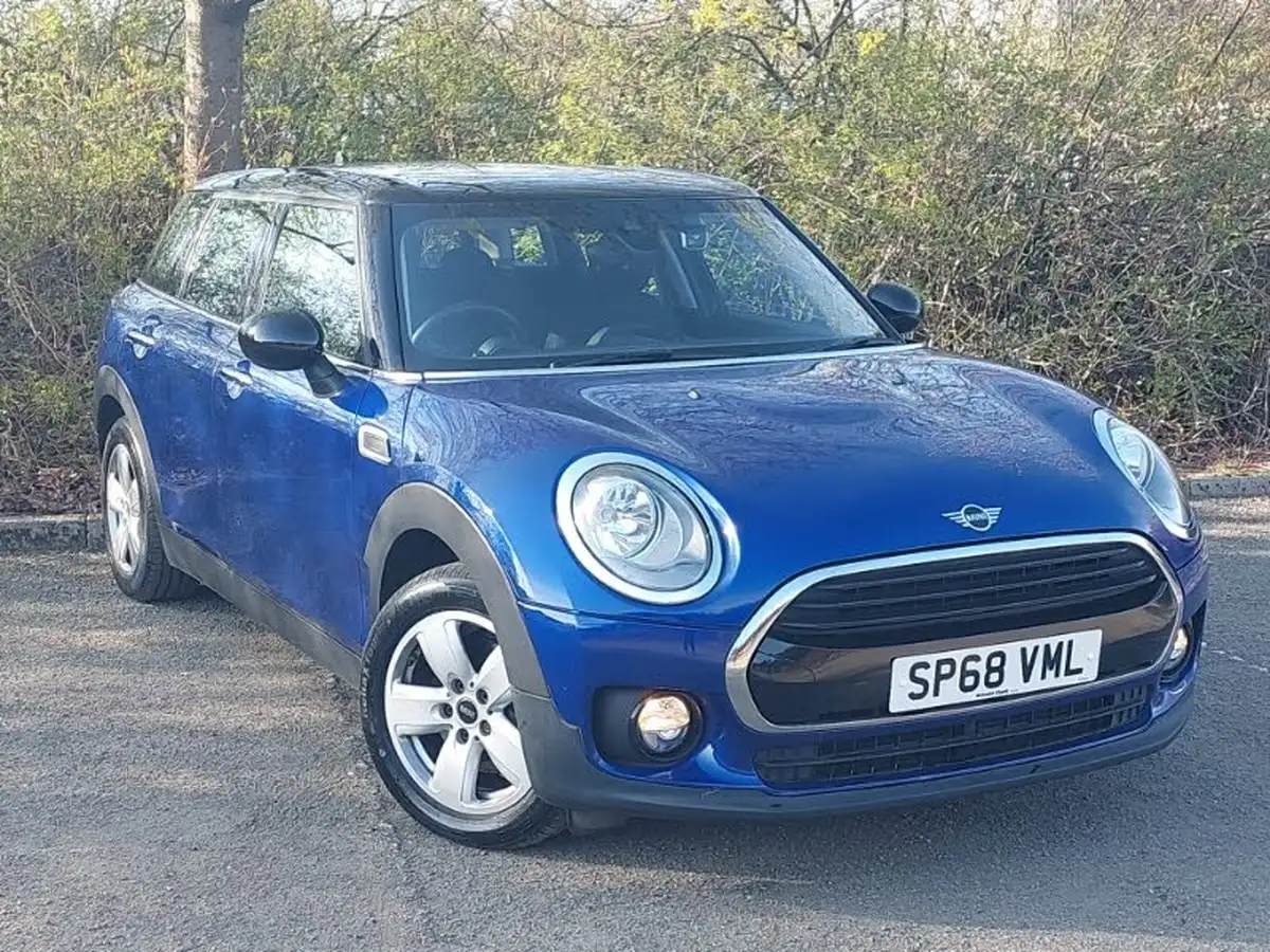 2018-mini-clubman-15-cooper-ss-big-0