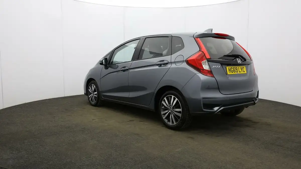 2020-honda-jazz-13-i-vtec-ex-navi-big-46